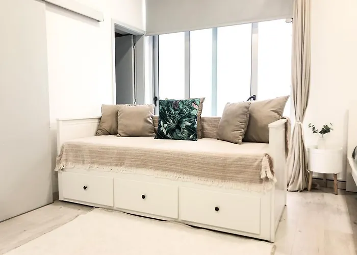 Sea, And Sun Spot - 에스피뇨